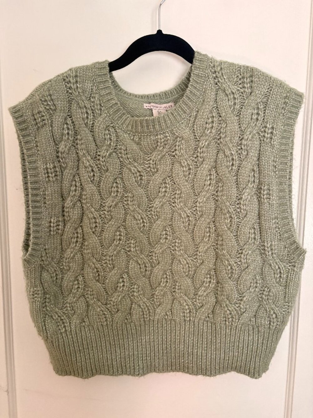 Sincerely Jules Sage Green Cable Knit Sweater Vest Size L